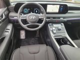 New 2025 Hyundai Palisade Calligraphy image 2