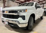 Used 2025 Chevrolet Silverado 1500 LT image 5