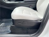 Used 2022 Tesla Model Y Long Range image 4