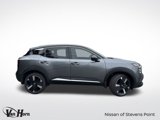 Used 2025 Nissan Kicks SR image 2