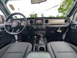 Used 2019 Jeep Wrangler Sport image 2