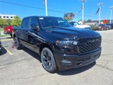 New 2026 RAM 1500 4x4 Crew Cab image 3