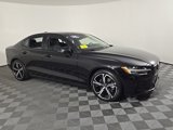 Certified 2025 Volvo S60 B5 Plus image 5