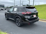 Used 2024 Nissan Rogue SV w/ SV Premium Package image 3