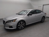 Used 2021 Nissan Altima 2.5 SR image 2