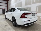 Used 2025 Volvo S60 B5 Core image 5
