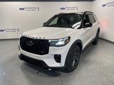 Used 2025 Ford Explorer ST image 3