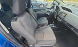 Used 2015 Toyota Yaris L image 3