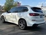 Used 2021 BMW X5 xDrive45e image 2