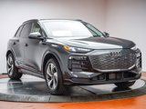 New 2025 Audi Q6 e-tron Premium Plus image 3
