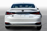 Used 2025 Lexus ES 300h w/ Luxury Package image 4