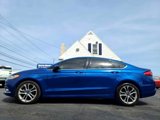 Used 2017 Ford Fusion SE w/ Equipment Group 201A image 3