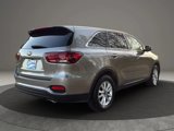 Used 2019 Kia Sorento LX image 5