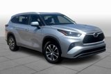 Used 2024 Toyota Highlander XLE image 2