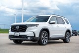 New 2025 Honda Pilot Touring image 3