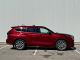 Used 2024 Toyota Highlander Platinum image 6