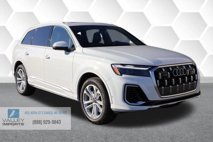 New 2025 Audi Q7 3.0T Premium Plus