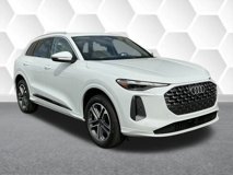 New 2025 Audi Q5 Premium
