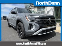 New 2025 Volkswagen Atlas Peak Edition SE