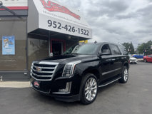 Used 2017 Cadillac Escalade Luxury