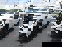 New 2025 GMC Sierra 2500 AT4 w/ AT4 Premium Plus Package