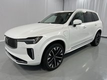 New 2025 Volvo XC90 T8 Plus w/ Protection Package Premier
