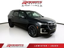 Used 2023 Chevrolet Traverse RS
