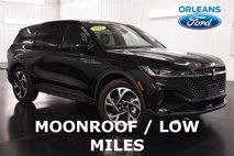 Used 2024 Lincoln Nautilus Premier w/ Equipment Group 102A