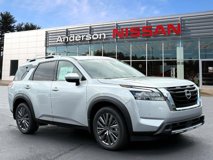New 2025 Nissan Pathfinder SL