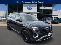 New 2025 Volkswagen Atlas Peak Edition SE