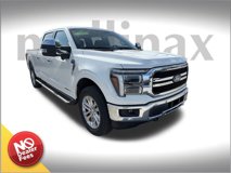 New 2025 Ford F150 Lariat w/ Equipment Group 501A Mid