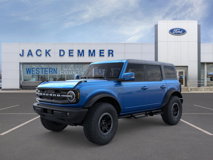 New 2024 Ford Bronco Outer Banks w/ Sasquatch Package