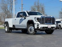 New 2025 GMC Sierra 3500 Denali w/ Denali Reserve Package