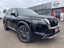 New 2025 Nissan Pathfinder SL