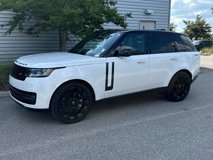 Used 2025 Land Rover Range Rover SE