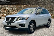 Used 2019 Nissan Pathfinder SL