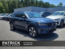 New 2026 Volvo XC40 B5 Core w/ Protection Package Premier