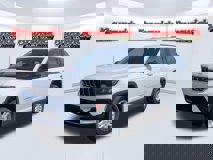 New 2025 Jeep Grand Cherokee Laredo X