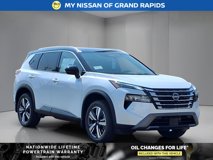 New 2025 Nissan Rogue SL w/ Tech Package