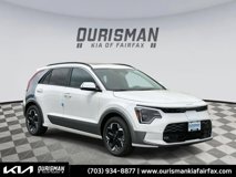 New 2025 Kia Niro Wave w/ Wave Preserve Package
