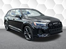 New 2025 Audi Q7 3.0T Prestige