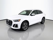 Used 2022 Audi Q5 2.0T Premium w/ Convenience Package