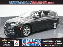 Used 2022 Chrysler Pacifica Touring-L