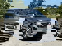 New 2025 Cadillac XT6 Luxury