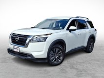 Used 2023 Nissan Pathfinder SV