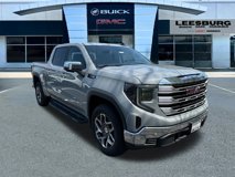 New 2025 GMC Sierra 1500 SLE w/ Preferred Package