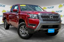 Used 2025 Nissan Frontier SV