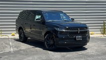 New 2025 Lincoln Navigator L Reserve w/ Jet Appearance Package