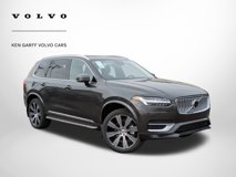 New 2025 Volvo XC90 B6 Ultra w/ Protection Package Premier