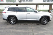 New 2025 Jeep Grand Cherokee L Limited w/ MOPAR Finishing Package